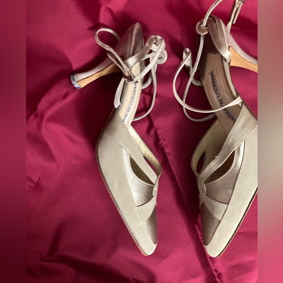MANOLO BLAHNIK Satin & Suede Slingback Pumps  36.5 Champagne EUC - Picture 8 of 12